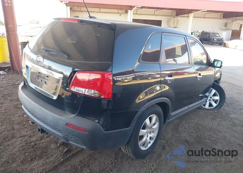 2013 Kia Sorento Lx z USA, uszkodzony, nr VIN 5XYKT3A11DG344459